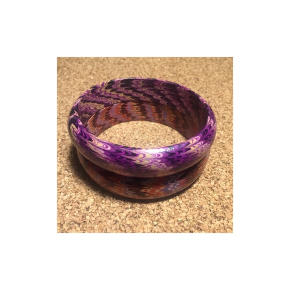 Mod Retro Wooden Bangles in Psychedelic Pattern - Picture 4 of 8